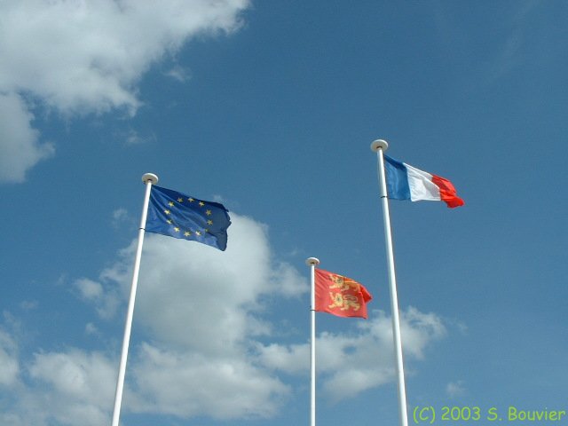 Criel sur Mer (Drapeaux)