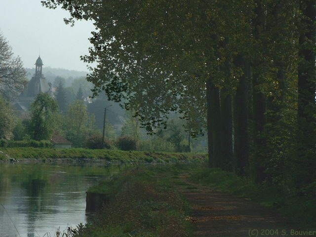 Long (Chemin de Halage)