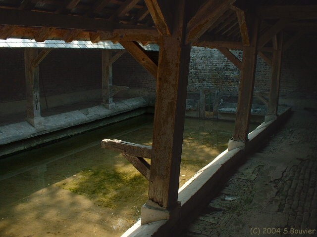 Songeons (Lavoir)