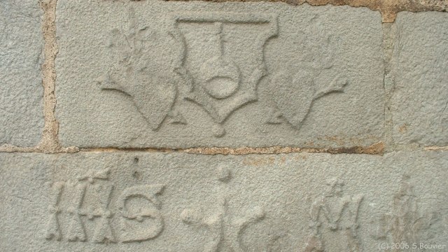 Auffay (Bas Reliefs)