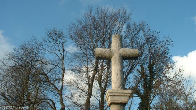 Angiens (Croix)