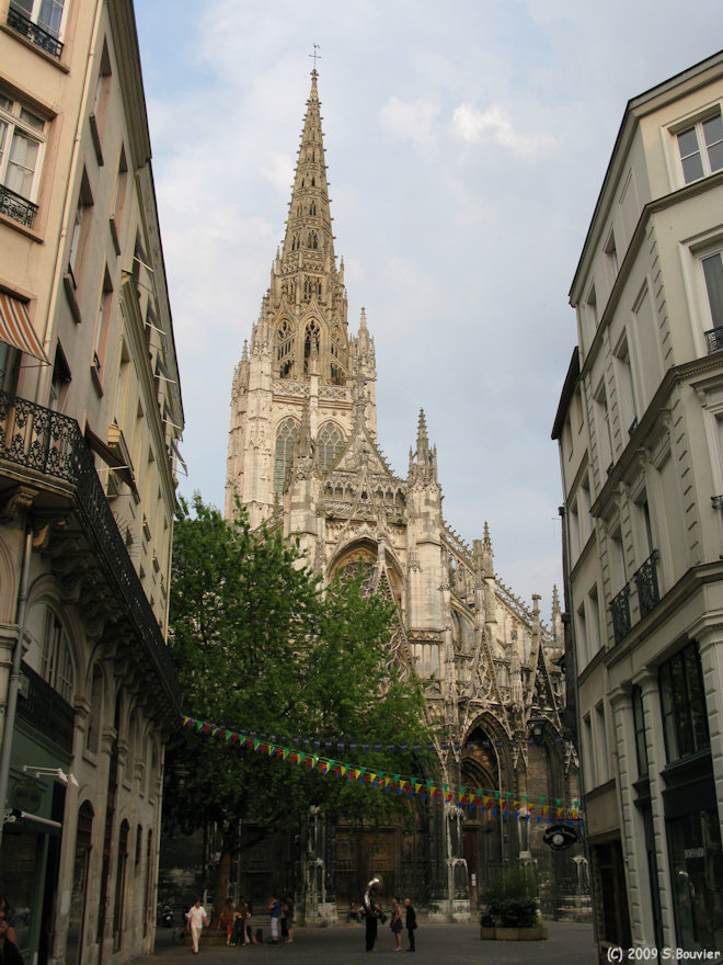 Rouen (St Maclou 1)