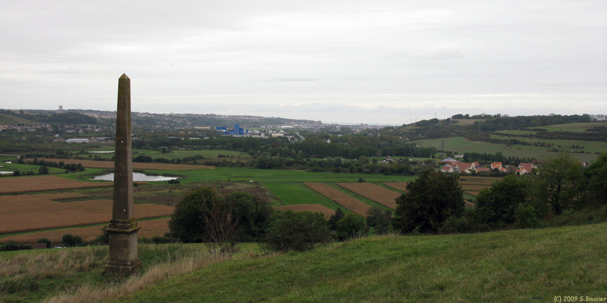 Arques la Bataille (Pyramide)
