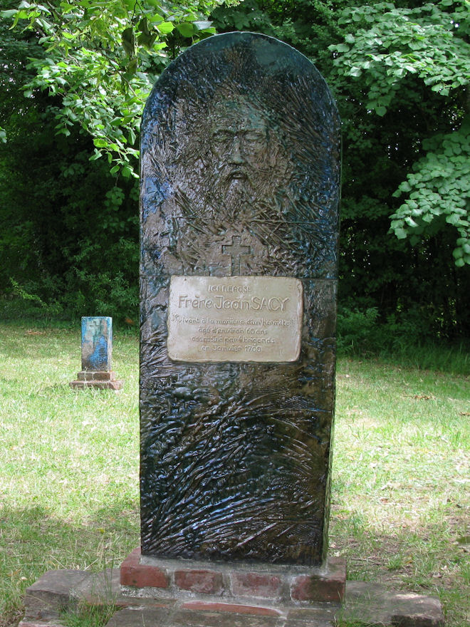 St Pierre es Champs (Tombe)