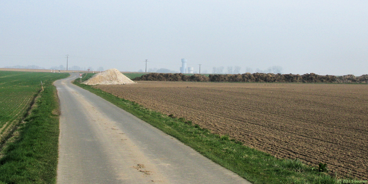 Avesnes en Val (Route 1)