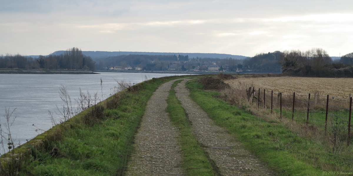 Notre Dame de Bliquetuit (Chemin de Halage 2)