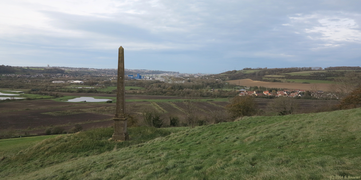 Arques la Bataille (Pyramide)