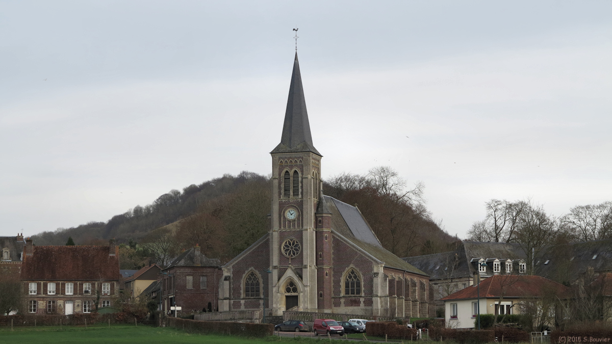 Mesnières en Bray (Eglise)