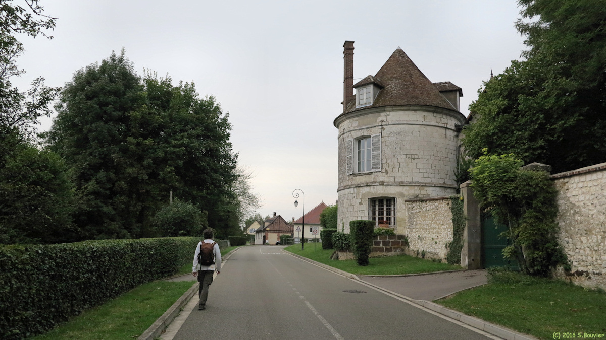 Le Mont Saint Adrien (Maison)