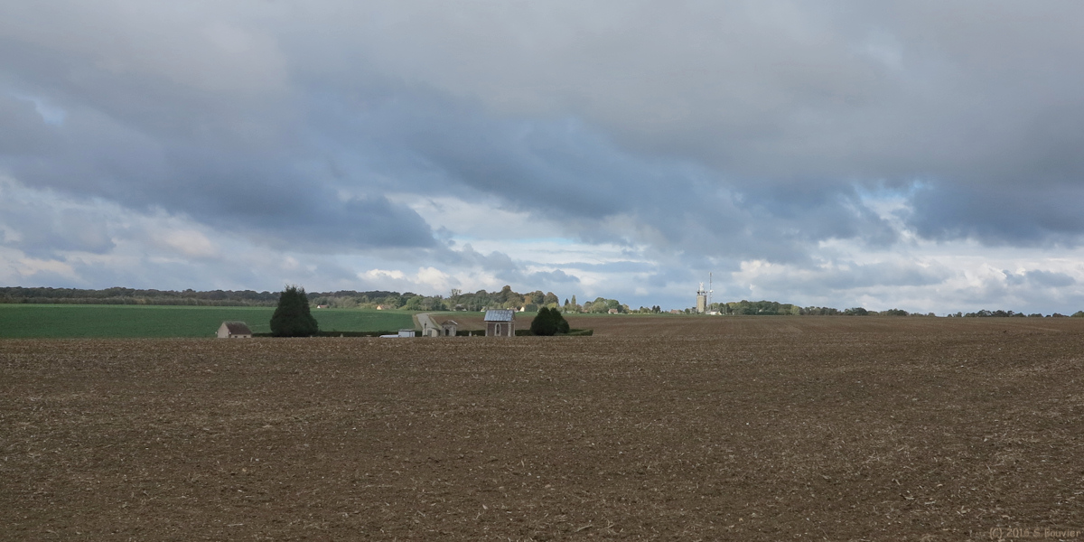 La Neuville d'Aumont (Cimetière)