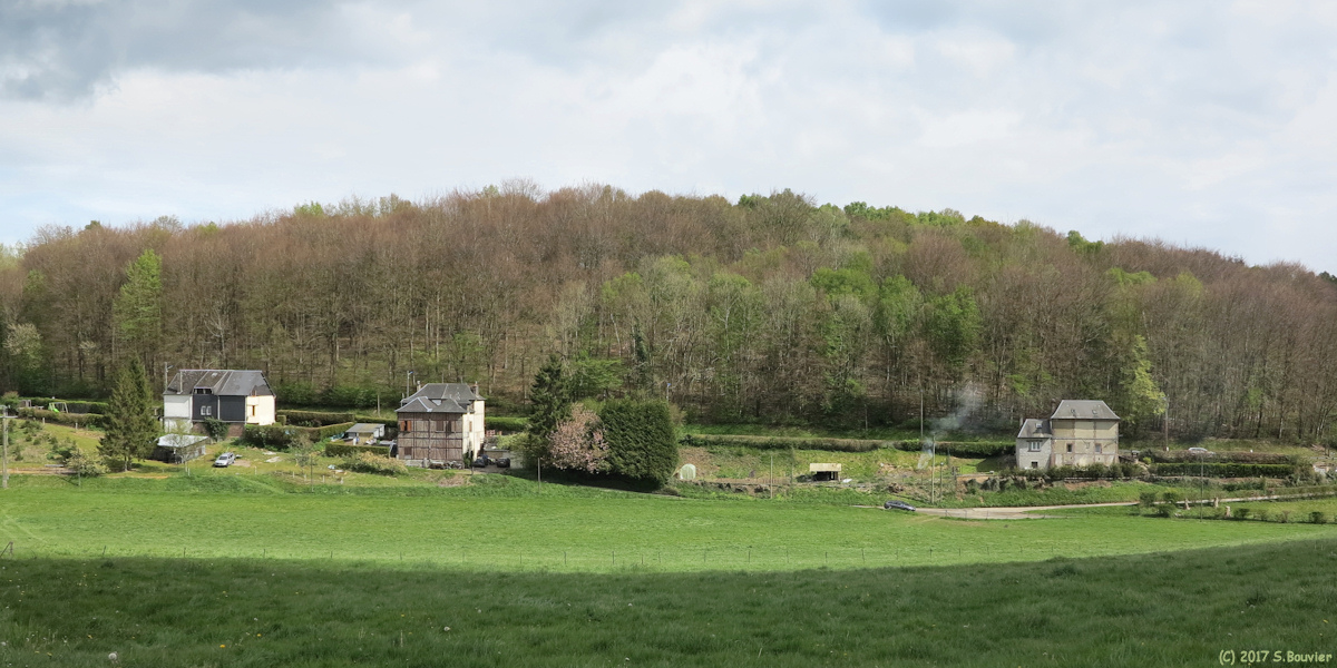 Fontaine le Bourg (Les Maisonnettes)
