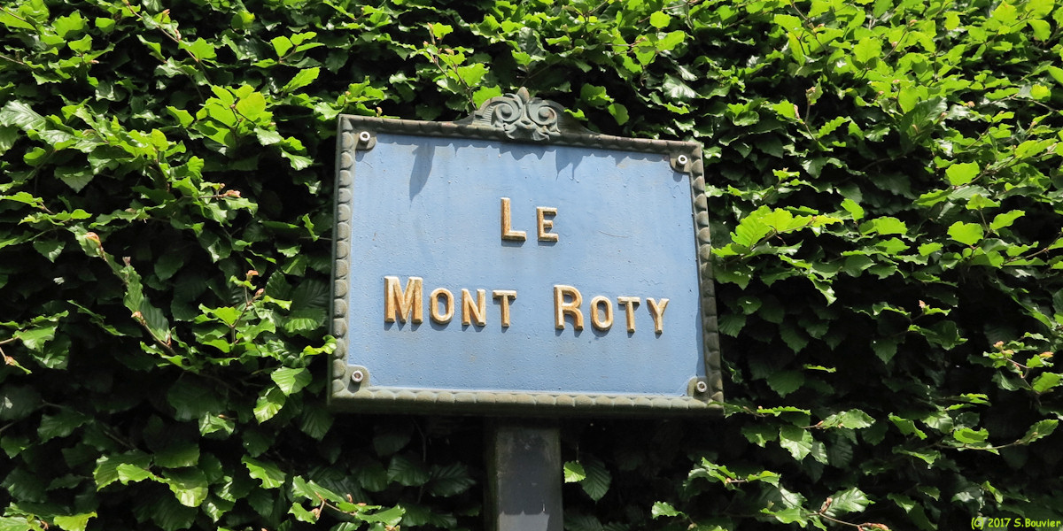 Fontaine sous Préaux (Panneau)