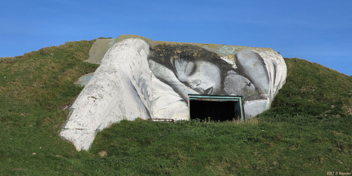 Mers les Bains (Graffiti, Blockhaus)
