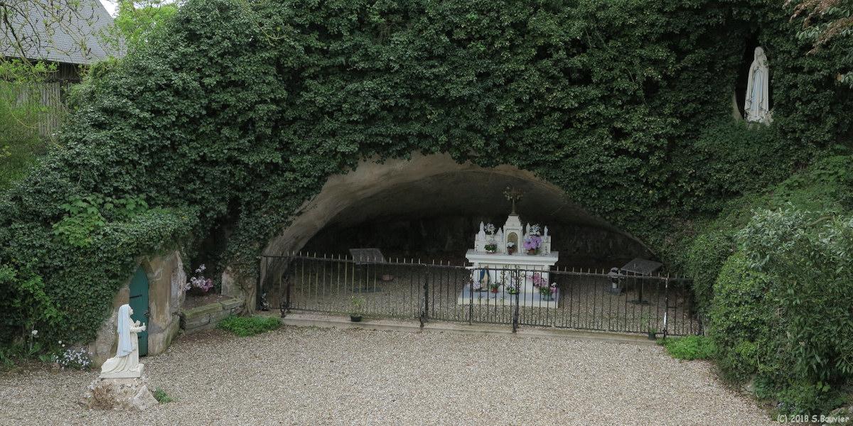 Criquetot sur Ouville (Grotte)