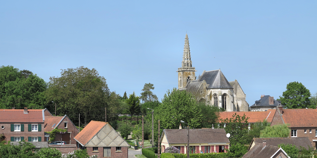 Fontaine sur Somme (Eglise 1)