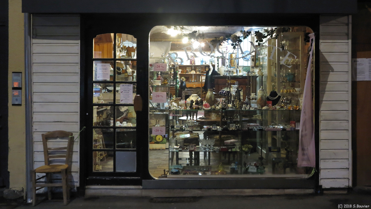 Dieppe (Brocante, Nuit)