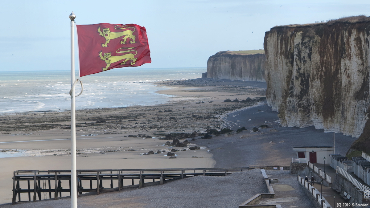 Veules les Roses (Drapeau)