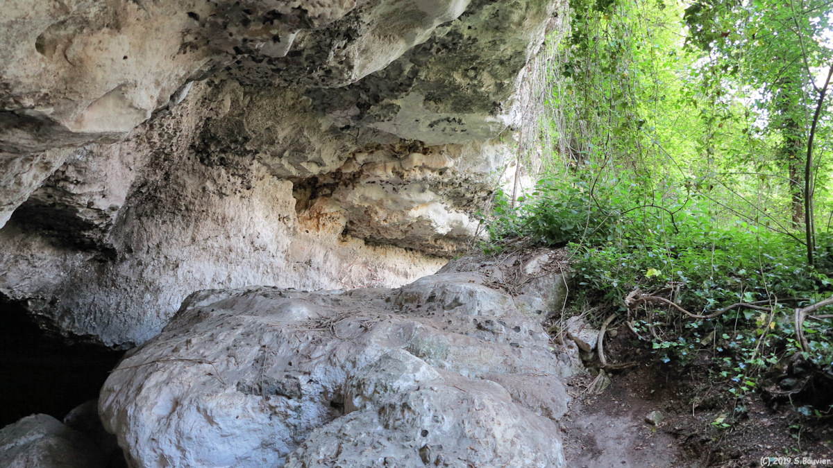 Orival (Roches, Sentier 6)