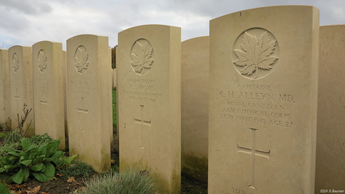 Hautot sur Mer (Cimetière 2)