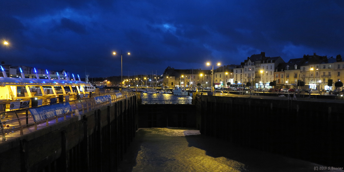 Dieppe (Bassin, Nuit)
