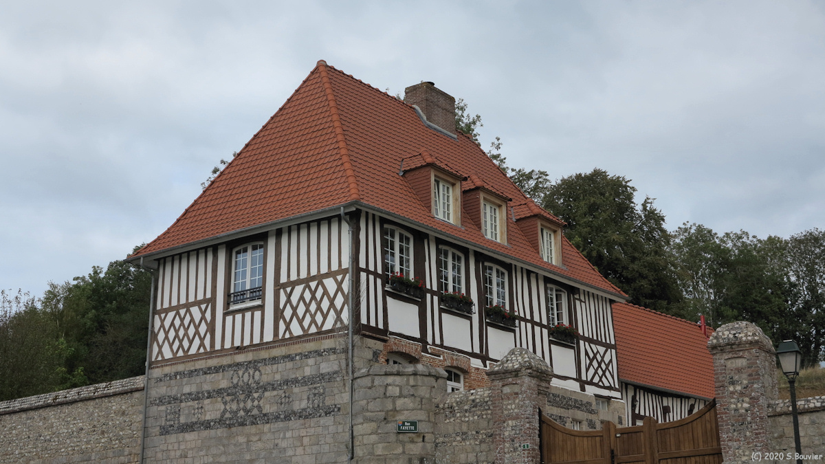 Longueil (Maison)
