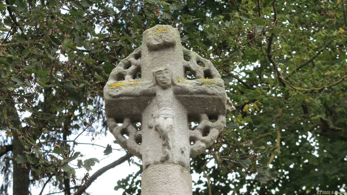 Hautot sur Mer (Croix)