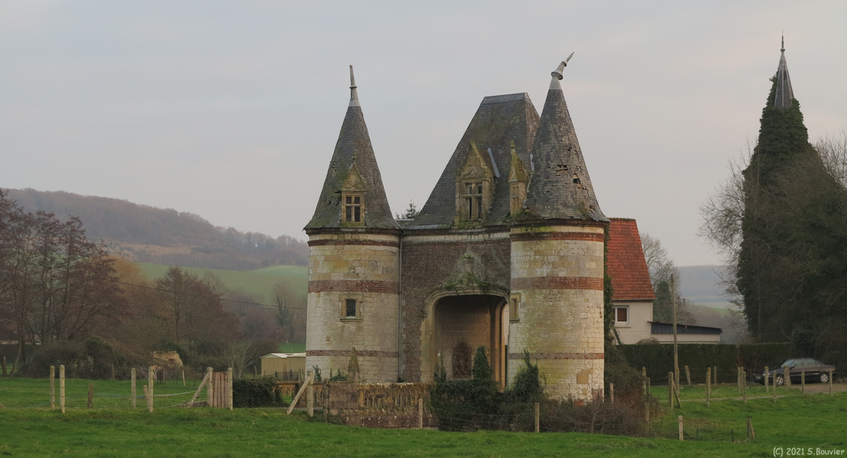 Dampierre Saint Nicolas (Ancien Château)
