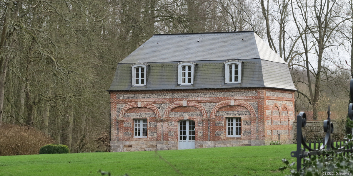 Saint Pierre le Vieux (Château)