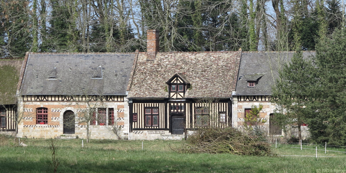 Auberville la Manuel (Dépendances )