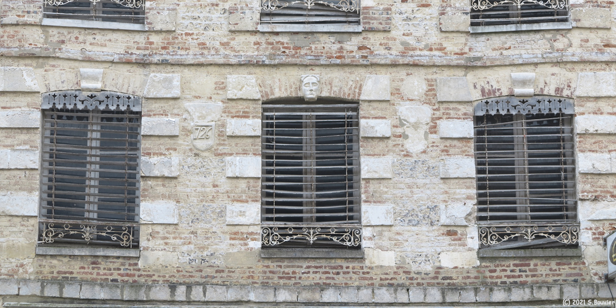 Doudeville (Fenêtres)