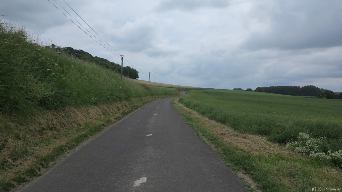 Grandcourt (Route)