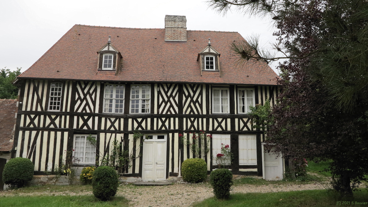 Mauny (Maison)