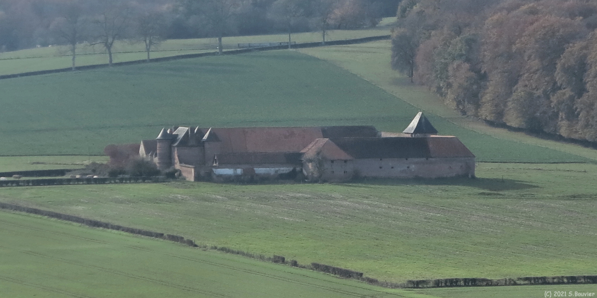 Osmoy Saint Valery (Ferme fortifiée)