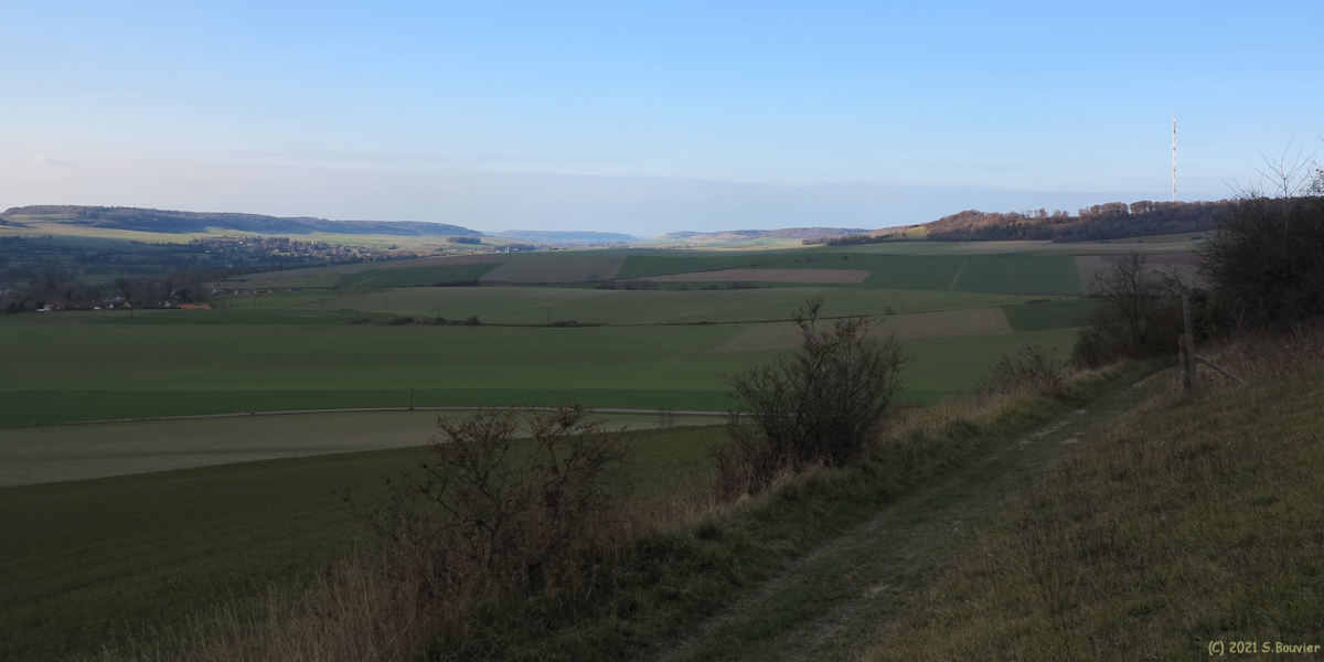 Mesnières en Bray (Chemin 2)