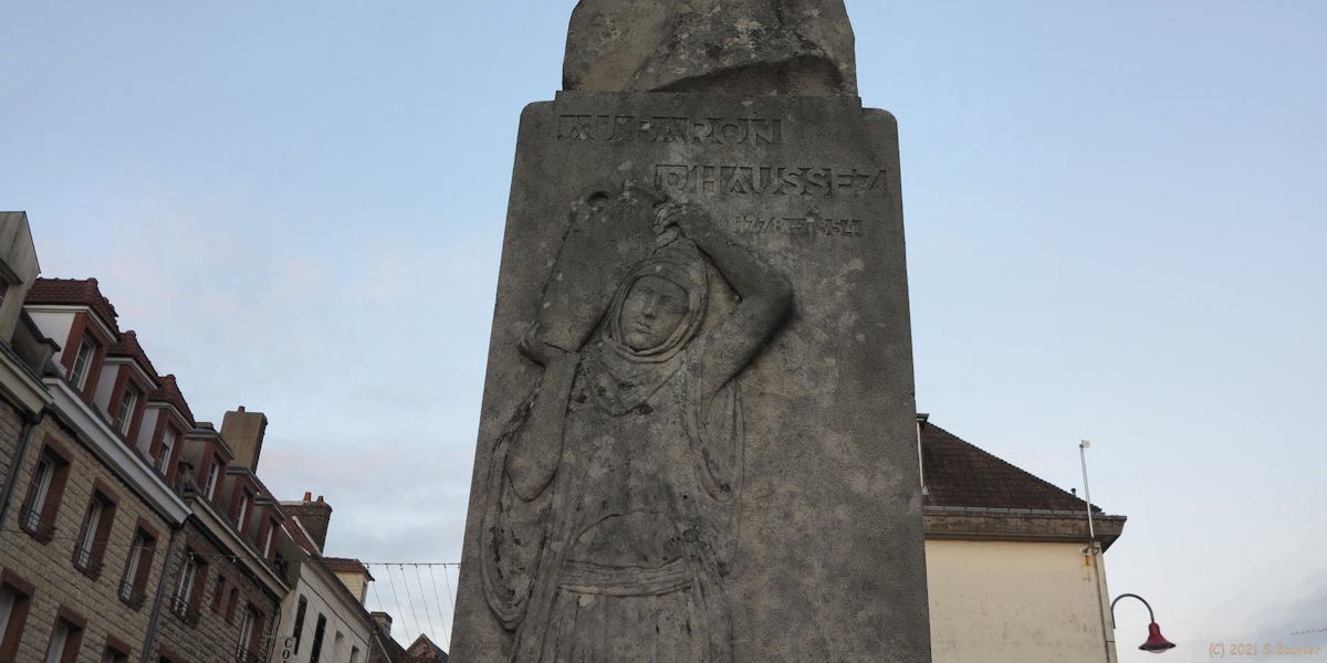 Neufchâtel en Bray (Bas-Relief)