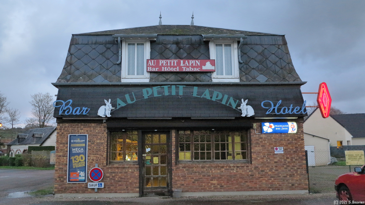 Ponts et Marais (Bar-Hôtel)