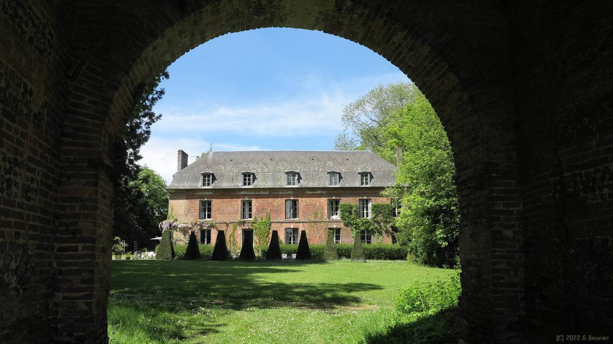 Auvilliers (Château 2)