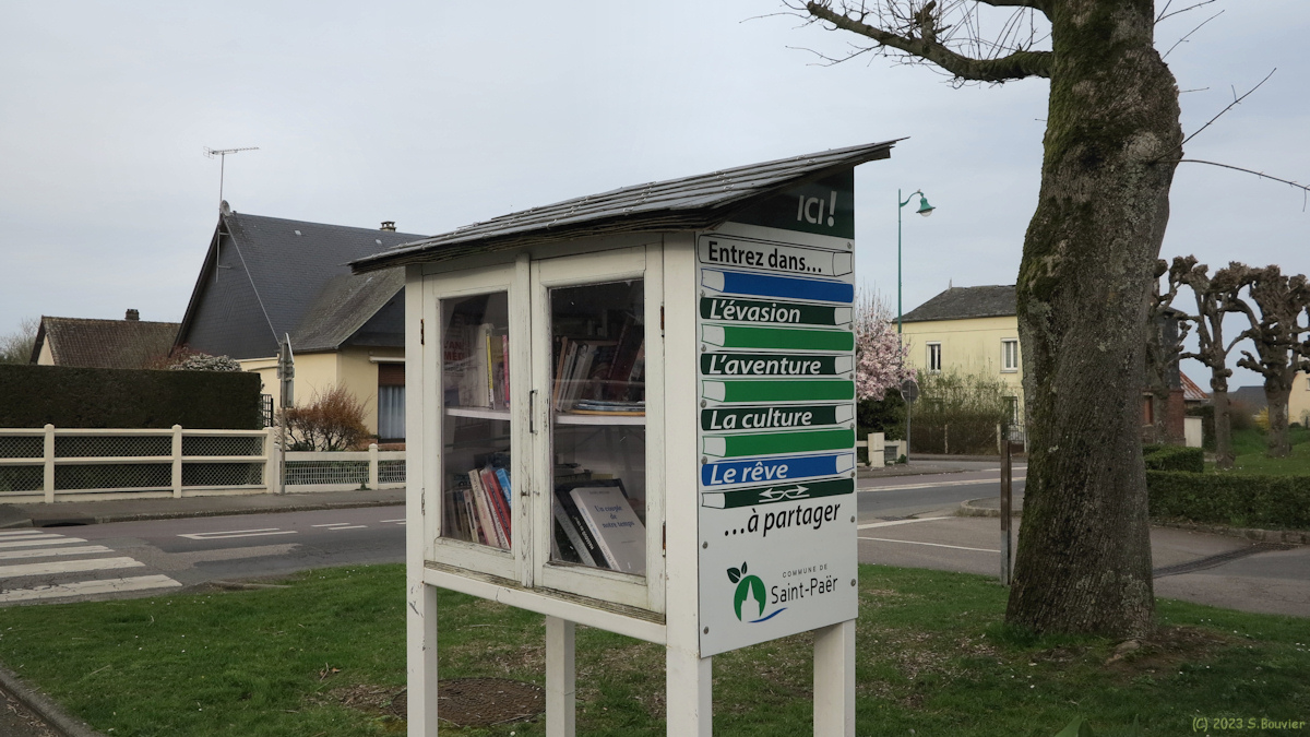 Saint Paër (Boîte à Livres)