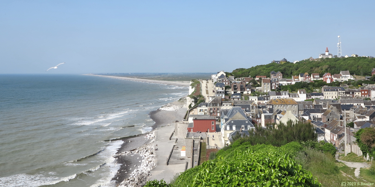 Ault (Plage, Phare)