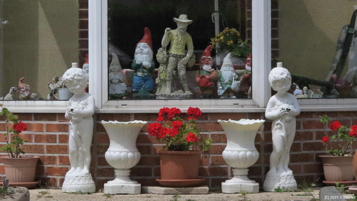 Sassetot le Mauconduit (Statuettes 1)