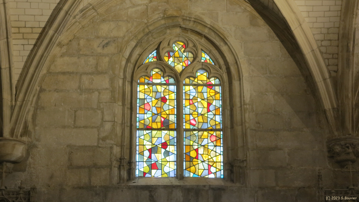 Bourg-Dun (Vitrail)