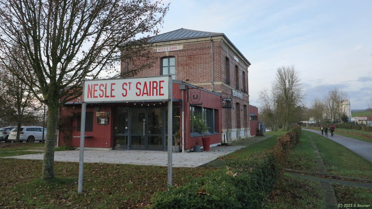 Nesle Hodeng (Ancienne Gare 2)