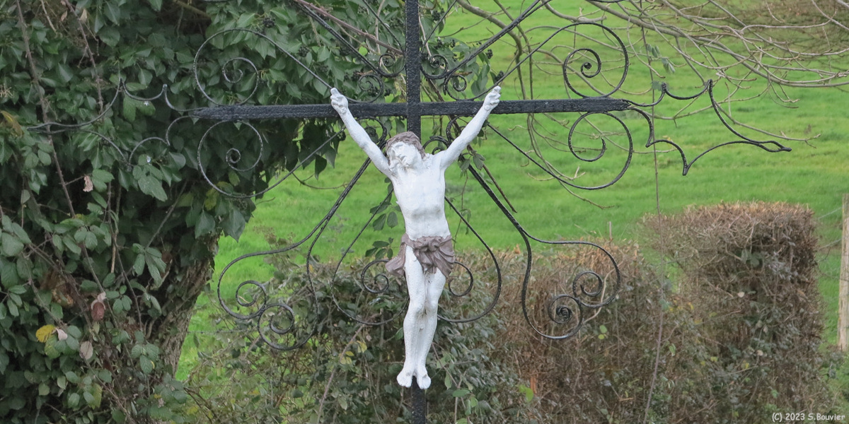 Bouelles (Croix)