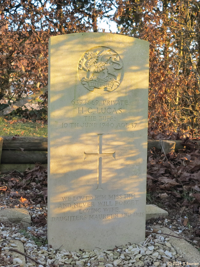 Saint Martin le Gaillard (Tombe)