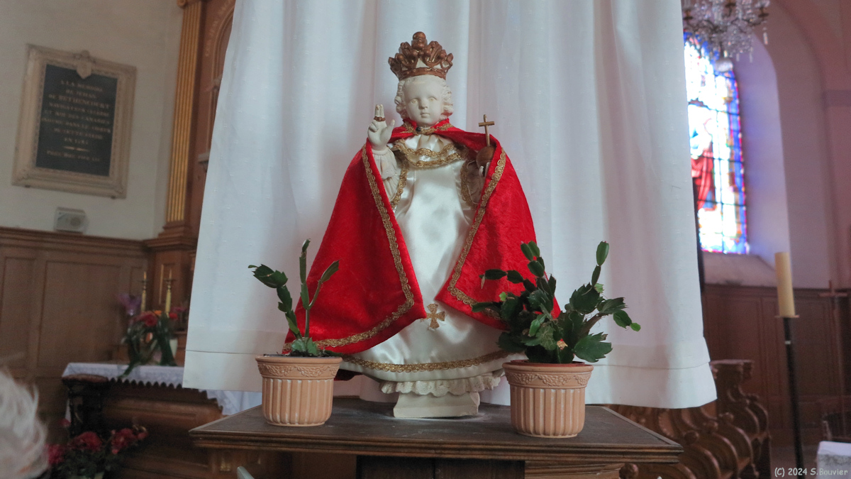 Grainville la Teinturière (Statuette)