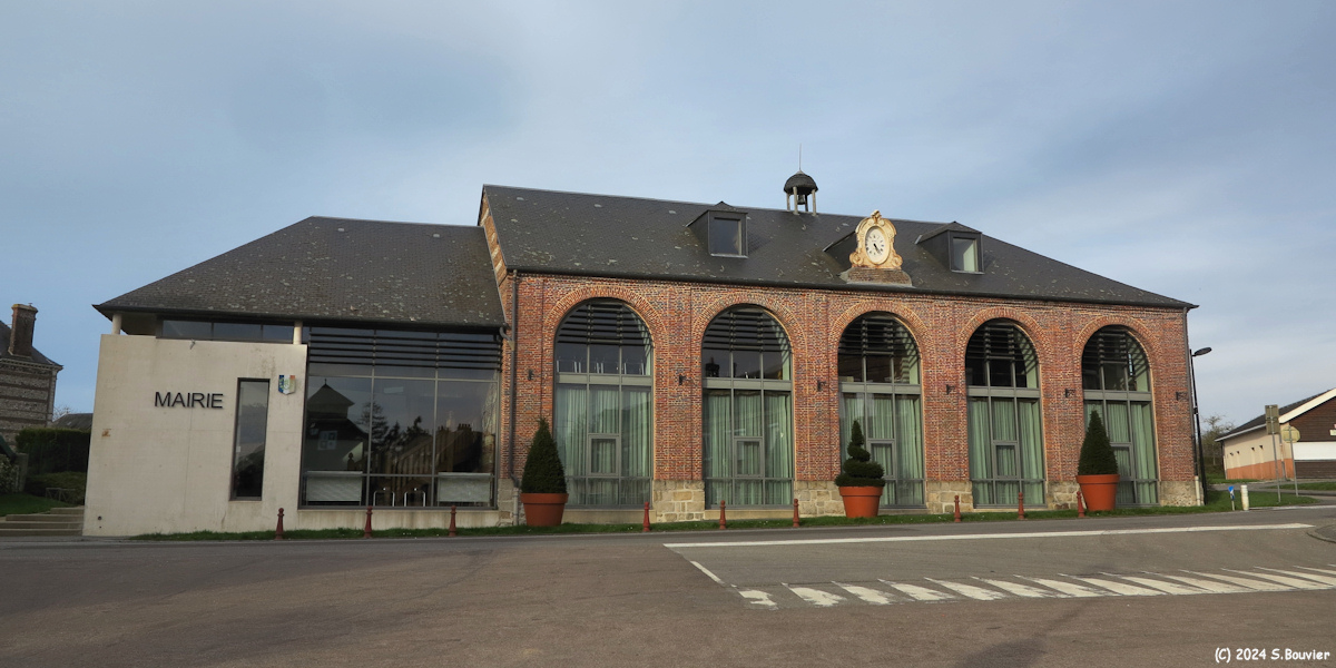 Ourville en Caux (Mairie)