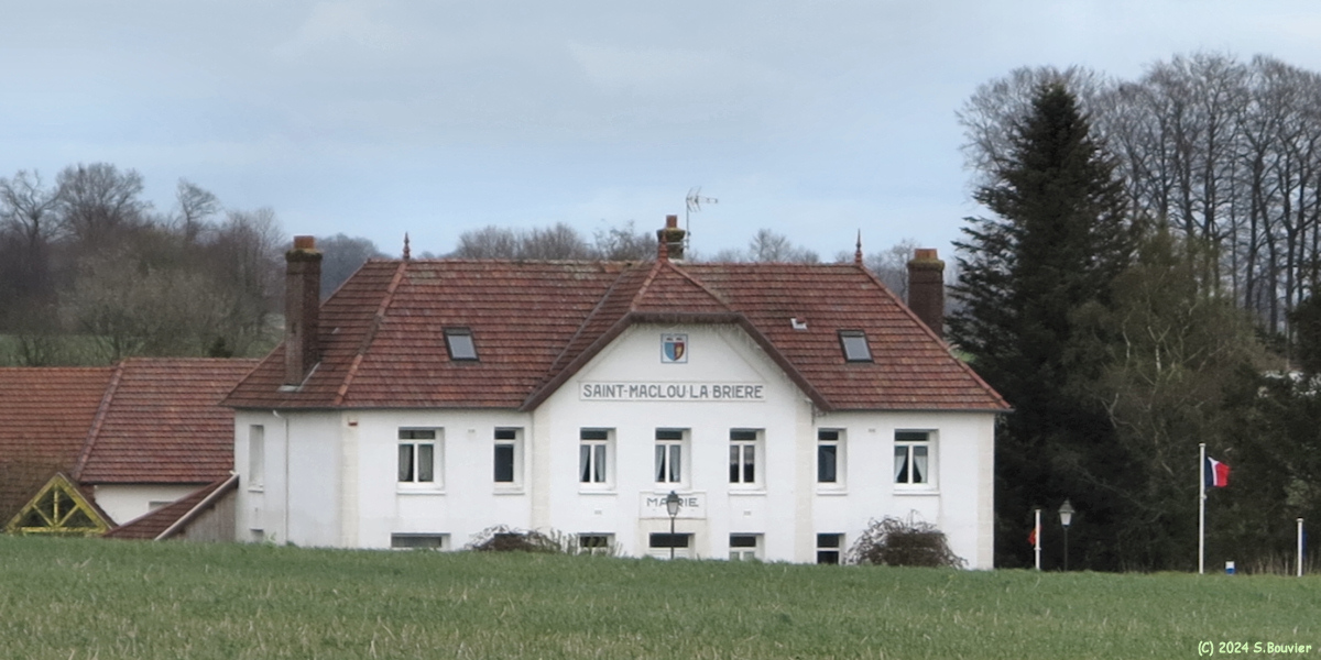 Saint Maclou la Brière (Mairie 1)