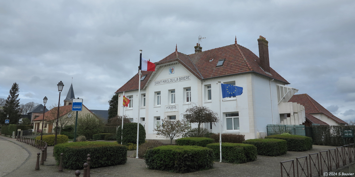 Saint Maclou la Brière (Mairie 2)