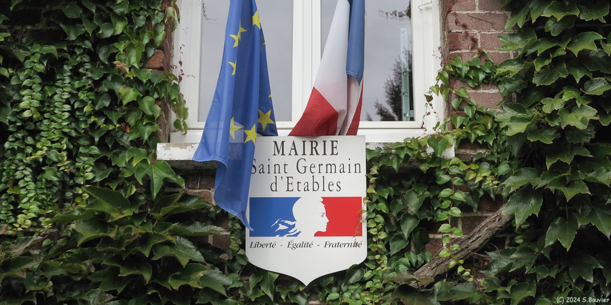 Saint Germain d'Etables (Mairie)