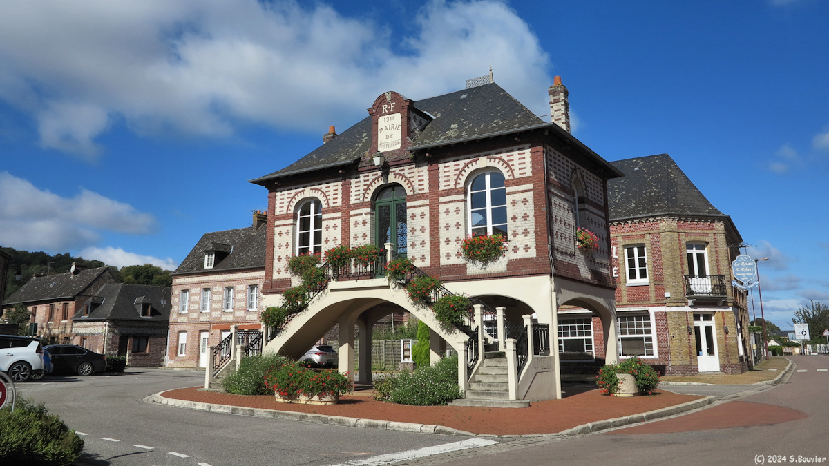 Torcy le Grand (Ancienne Mairie)